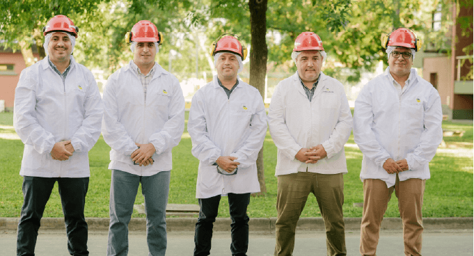 NUESTROS EQUIPOS DE TRABAJO